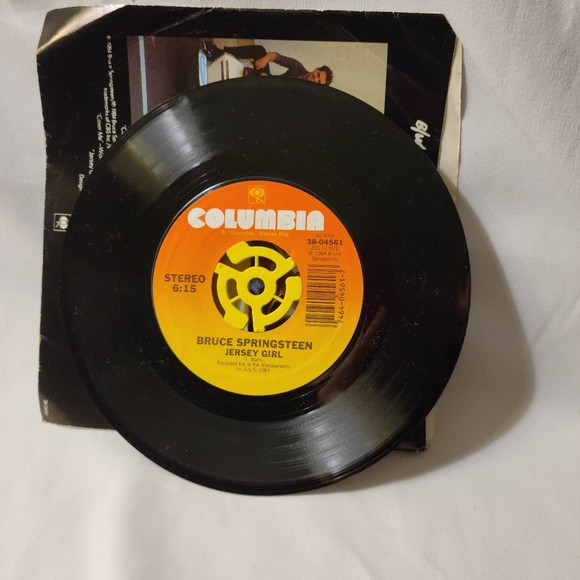 Bruce Springsteen 45 Vinyl 7” Cover Me/Jersey Girl 1984 - Picture 4 of 7